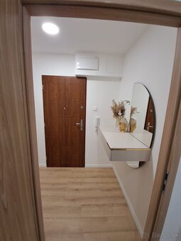 Na predaj krasny 3 izbovy byt v Samorine - 7