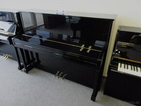 luxusný moderný klavír od firmy Samick - 7