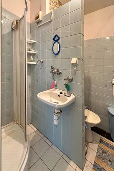 1 izbový bytík v obci Hliník nad Hronom (ul. Strojárska) - 7