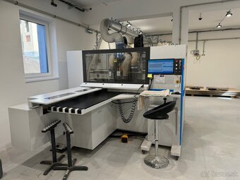 CNC vŕtací/frézovací drevoobrábací stroj - 7