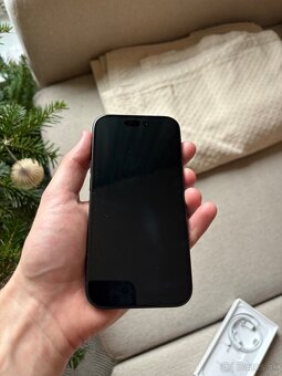 Apple iPhone 15 128GB - 7