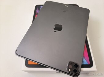 apple ipad PRO 11 128gb Space Grey Cellular / 2.Generácia - 7