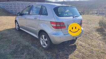 Mercedes-Benz B180 - 7
