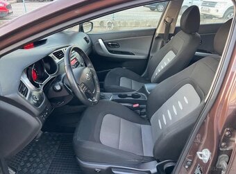 Kia Ceed 1.6 GDI EX/Gold A/T - 7