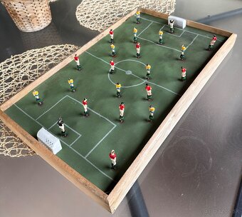 Hračky - Dětský bakelitový telefon, fotbal, kulečník - 7