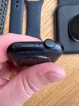 Apple Watch SE - 7