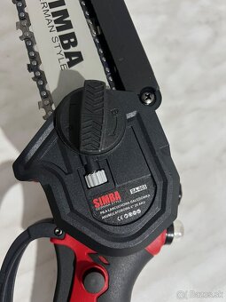 Akumulátorová mini reťazová píla 6" mazanie + 2x batérie - 7