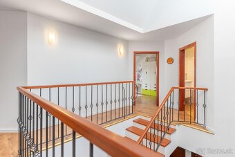 Predaj jedinečného rodinného domu v srdci Trnavy – za histor - 7