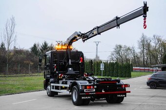 MAN 15.250 NOVÝ HÁKOVÝ NOSIČ KONTAJNEROV + HYDRAULICKÁ RUKA - 7