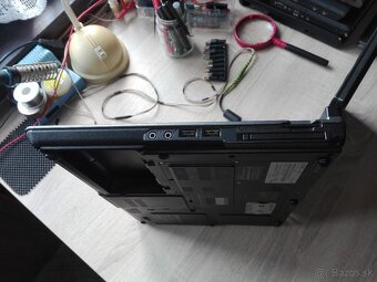 Asus Rock Technology. 15,4“. Windos 7 PRO. Dvoj-jadro. - 7