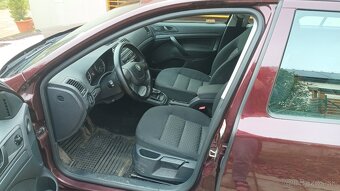 Škoda Octavia II, 1.6benzín, r.v.2012, 161000 km, bez hrdze - 7