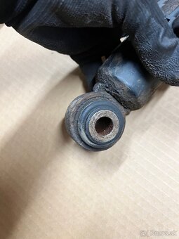 Tlmiče zadné vzduchové Mercedes W211,219 - 7