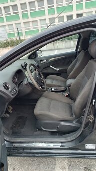 Ford Mondeo Combi 2.0 TDCi Titanium, displej Convers+ - 7