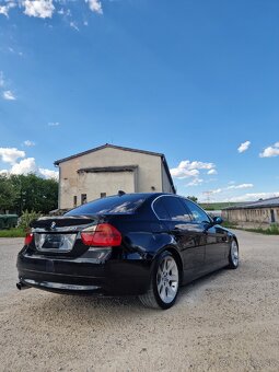 BMW e90 330d 170 kW - 7