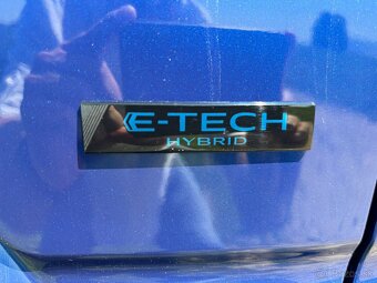 Predám Renault Austral hybrid - 7
