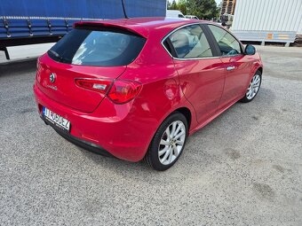 Alfa Romeo Giulieta 1,4T - 7