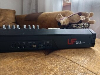 Profesionálny midi master keyboard "CME UF-60" - 7