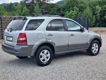 KIA SORENTO 2,5CRDi 4x4 - 7