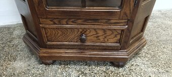 Rustikální vitrína, nábytek z masívu, Nábytek s příběhem - 7