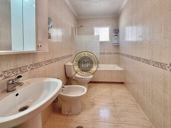 Apartmán 3+1 s bazénom Torrevieja-Los Altos, Španielsko - 7