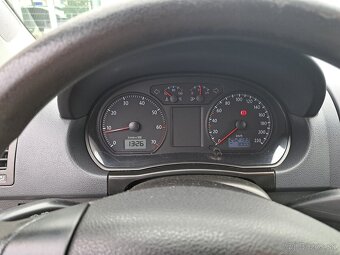 Volkswagen Polo - 7