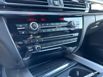 BMW X5 xDrive40d A/T - 7