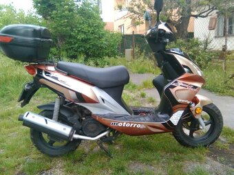 Skuter 125 - 7