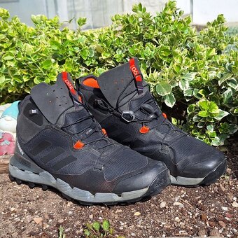 Adidas Terrex 28 cm - 7