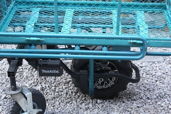 predám aku. fúrik MAKITA DCU180Z+KORBA 90 l+NADSTAVB SIETOVA - 7