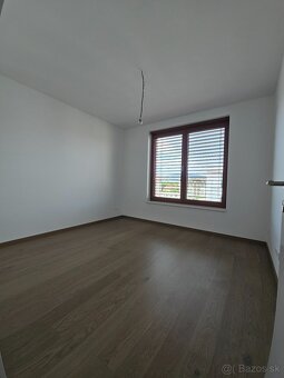 NA PRENÁJOM 3 IZBOVÝ BYT S PARKOVANÍM BRATISLAVA - 7