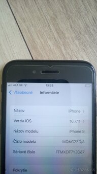 iPhone 8 - 7
