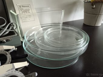 Predám zdravotnícky materiál z očnej kliniky - 7