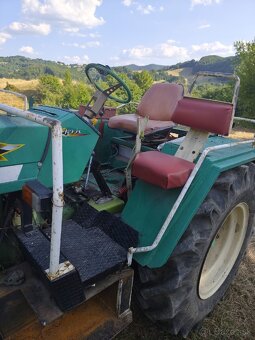 Traktor Zetor - 7