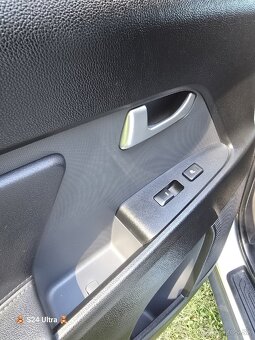 Kia Sportage 2.0 CRDi - 7