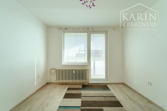 3i byt s dvoma balkónmi v blízkosti centra mesta Senica - 7