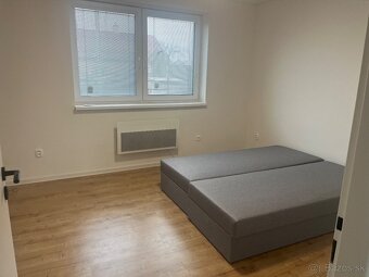 prenájom – 3 izbový byt v Seredi - 7