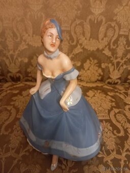 Mladík s walkmanom, Wallendorf, Dáma Royal dux - 7