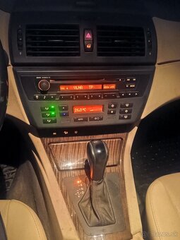 Predám BMW X3 E83 2.5i +LPG - 7