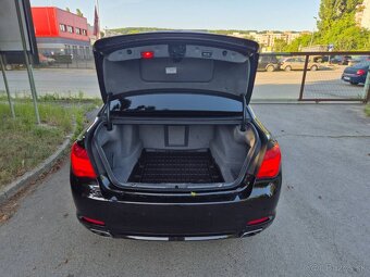 Predám BMW Rad 7 740d xDrive - 7