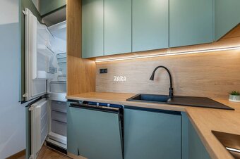 Nad Jazerom: Nadčasový 3 izb. byt POLUDNÍKOVÁ, 71 m2, loggia - 7
