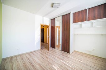 TOREA - 3i BYT NA PREDAJ, 71m2, SVÄTOPLUKOVA UL., PEZINOK SE - 7