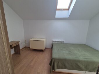 Na predaj moderný mezonetový byt s predzáhradkou a parkovaní - 7