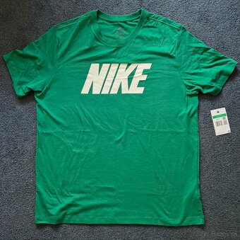 Tricko NIKE velkost XL - 7