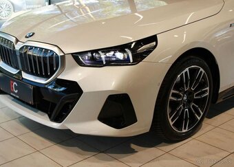 BMW Řada 5 520d xDrive Touring M Sport nafta automat - 7