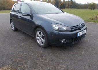 Volkswagen Golf 1,6TDI 77KW nafta manuál 77 kw - 7
