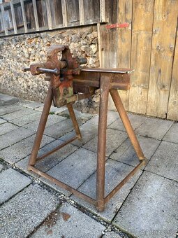 Kováčsky zverák - 7