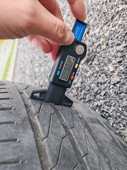 205/55 R16 Continental UltraContact - 7