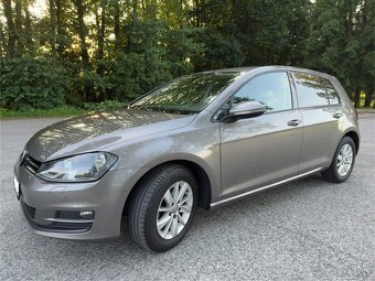 Volkswagen Golf 7 benzín - 7