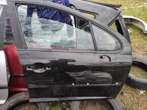 PEUGEOT 207 DVERE ĹAVÉ,PRAVÉ,PREDNÉ,ZADNÉ. - 7