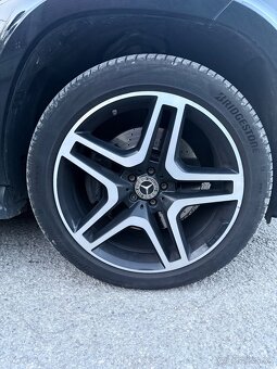 Mercedes-Benz GLS 350 D 4 MATIC - 7